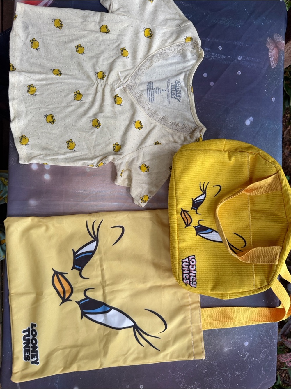 Tweety bird bundle - Picture 8 of 8